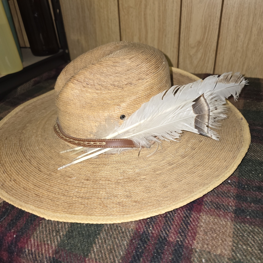 Cowby Hat palm leave style Gus with Feather